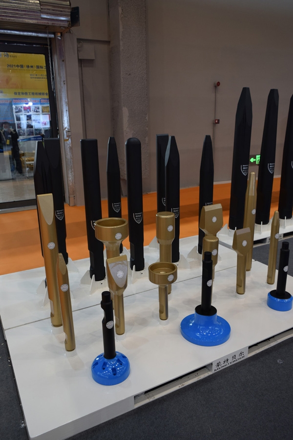 1636356059450149.jpg 蒙特貝爾釬桿.jpg